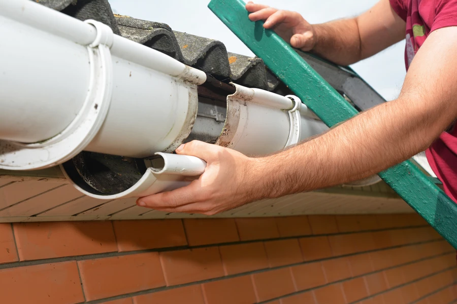 How Gutter Replacement Enhances Your Roofs Lifespan in Burbank CA